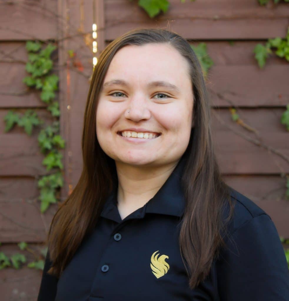 Lauren-Woods-12.2023-982x1024