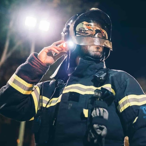 firefighter-at-work-on-the-scene-at-night-2026-01-06-11-08-50-utc (1)